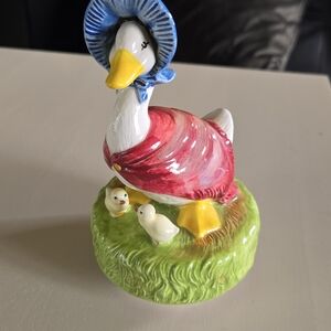 Beatrix Potter Mother Goose Singing Box, 1977